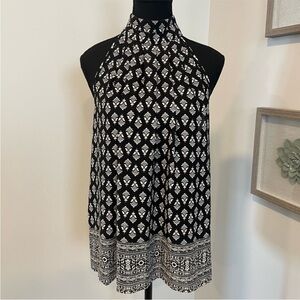 Never Worn! Sienna Sky Black & White Geometric Halter Top With Easy-On Velcro